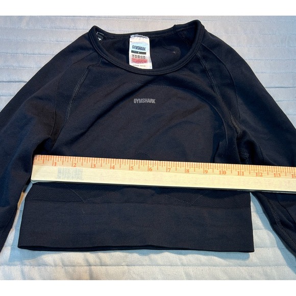 Gymshark Long Sleeve Crop Top Black‎ Seamless Cutout Women's Size S Thumbholes - Picture 7 of 7